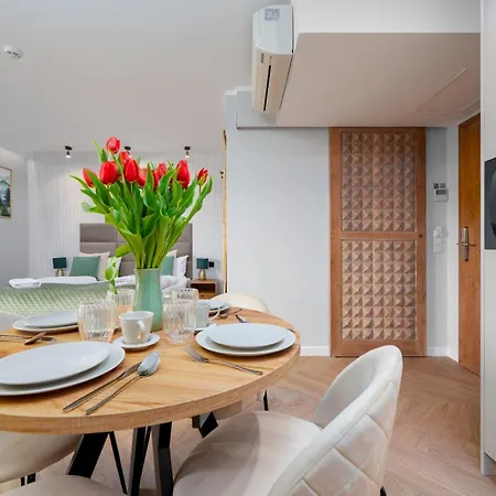 Lola Przy Stoku By Welcome 아파트 스클라르스카포렘바