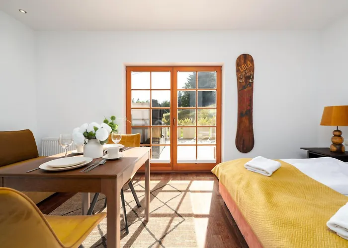 Lola Przy Stoku By Welcome * 스클라르스카포렘바